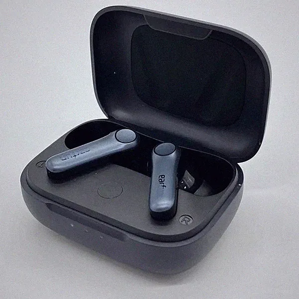 EarFun Air Pro 4 True Wireless Earbuds Schwarz Gebraucht