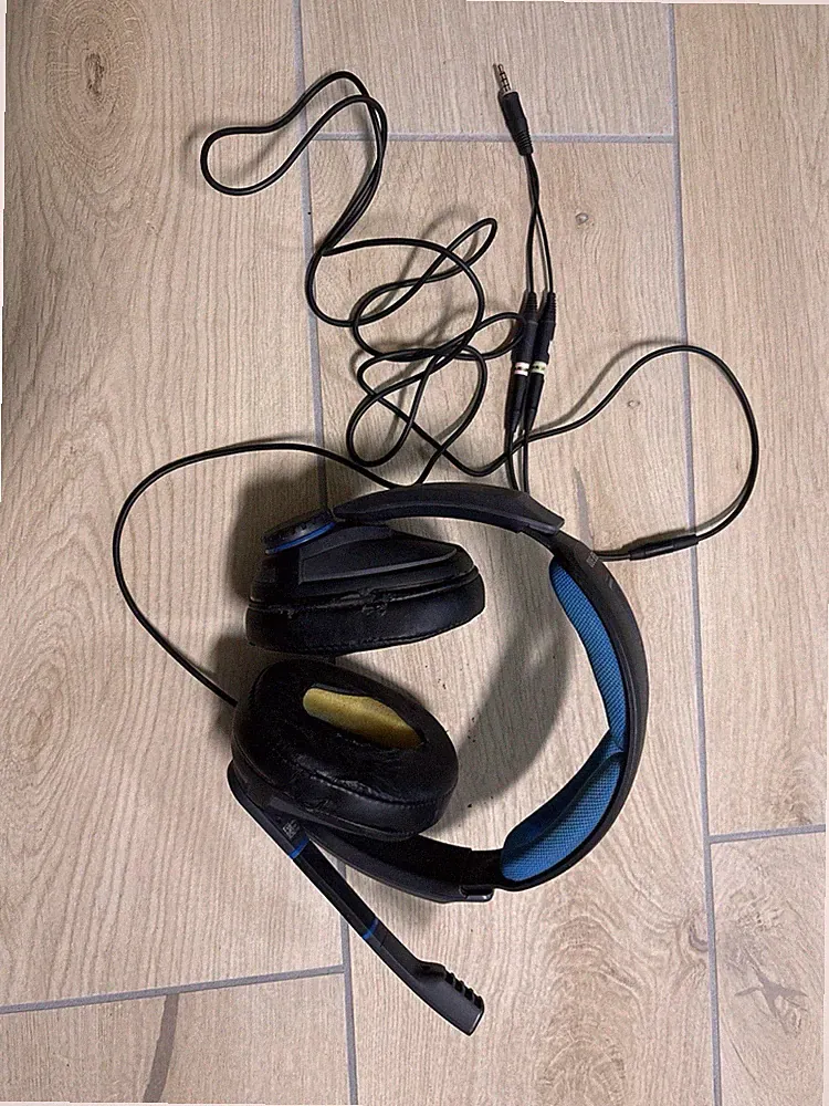 Epos Sennheiser GSP 300 Gaming Kopfhörer mit Mikrofon, Ergonomisch