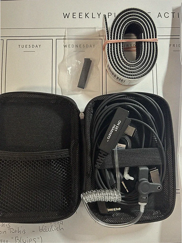 Film-Pro-X Headset mit Akkustik Schlauch 3,5mm AUX-plug Schwarz mit Case KENWOOD
