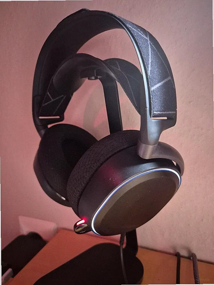 Gaming Kopfhörer für PC und PS4 und PS5 | SteelSeries Arctis Pro (GameDAC)