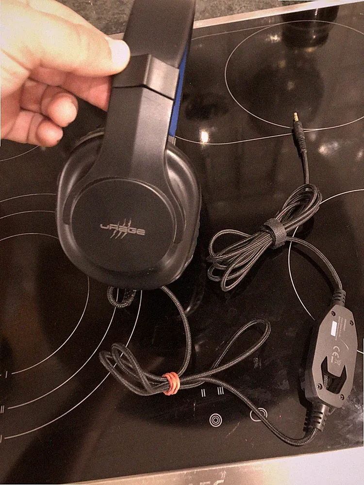 Gaming Kopfhörer Urage 3,5 Klinke Stecker Kunst Leder Microphone SoundZ 300"