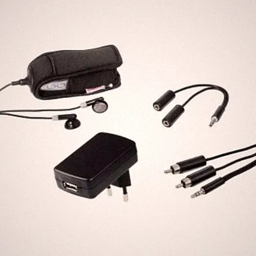 Hama Universal Starter-Set Tasche Netzteil Kopfhörer .. für MP3-Player MP3-Stick
