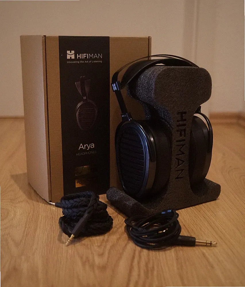 HIFIMAN Arya Stealth V3 + Upgrade Kabel + Elite Velour-Hybrid pads + OVP