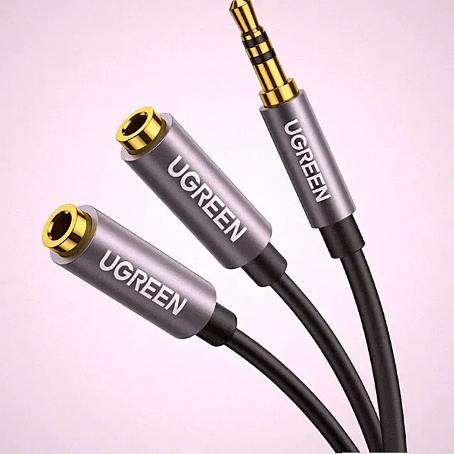 Hochwertiger UGREEN 3,5mm Aux Splitter für gleichzeitige Nutzung von 2 Headsets