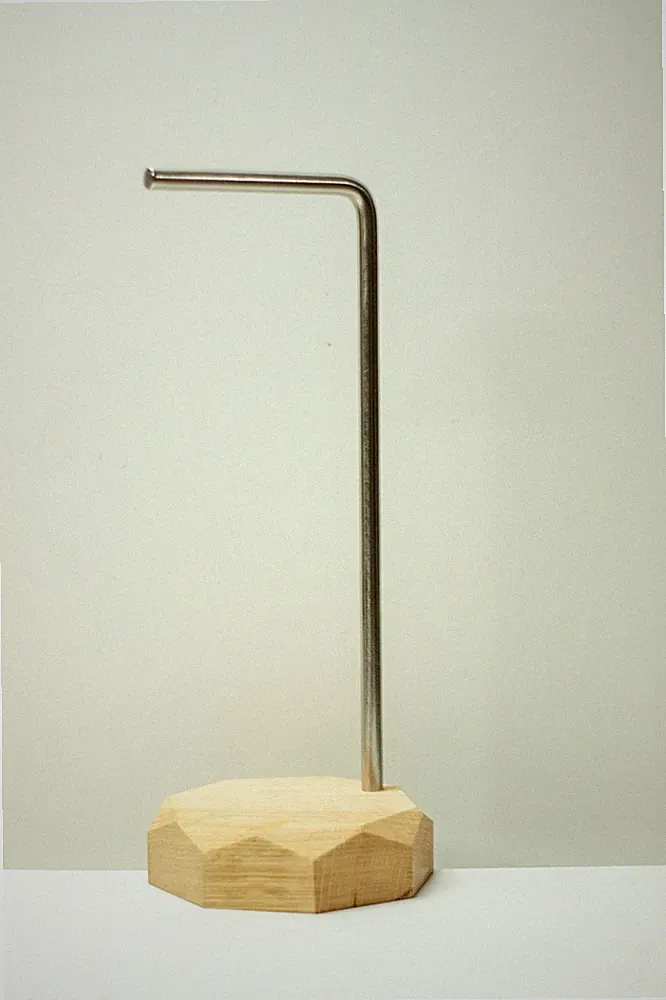 Holzständer für Over-Ear-Kopfhörer
