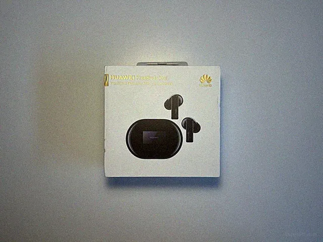HUAWEI FreeBuds Pro - True Wireless Bluetooth In Ear Schwarz
