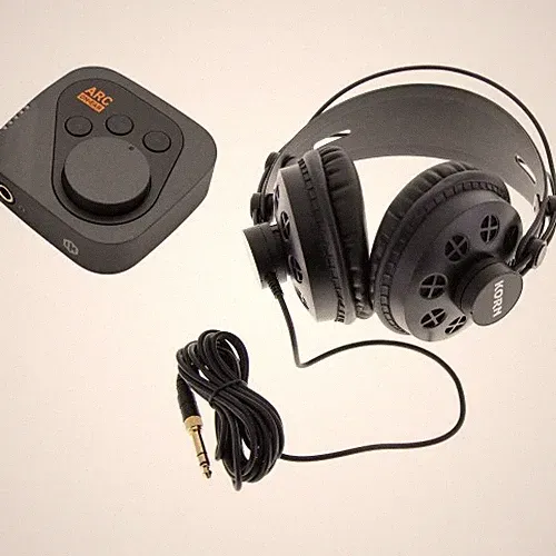 IK Multimedia ARC ON-EAR + KORN DK-880 Studiokopfhörer | Neu