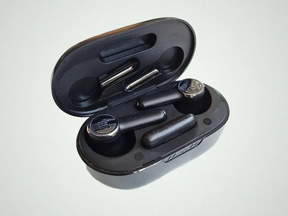 Google Assistant In-Ear