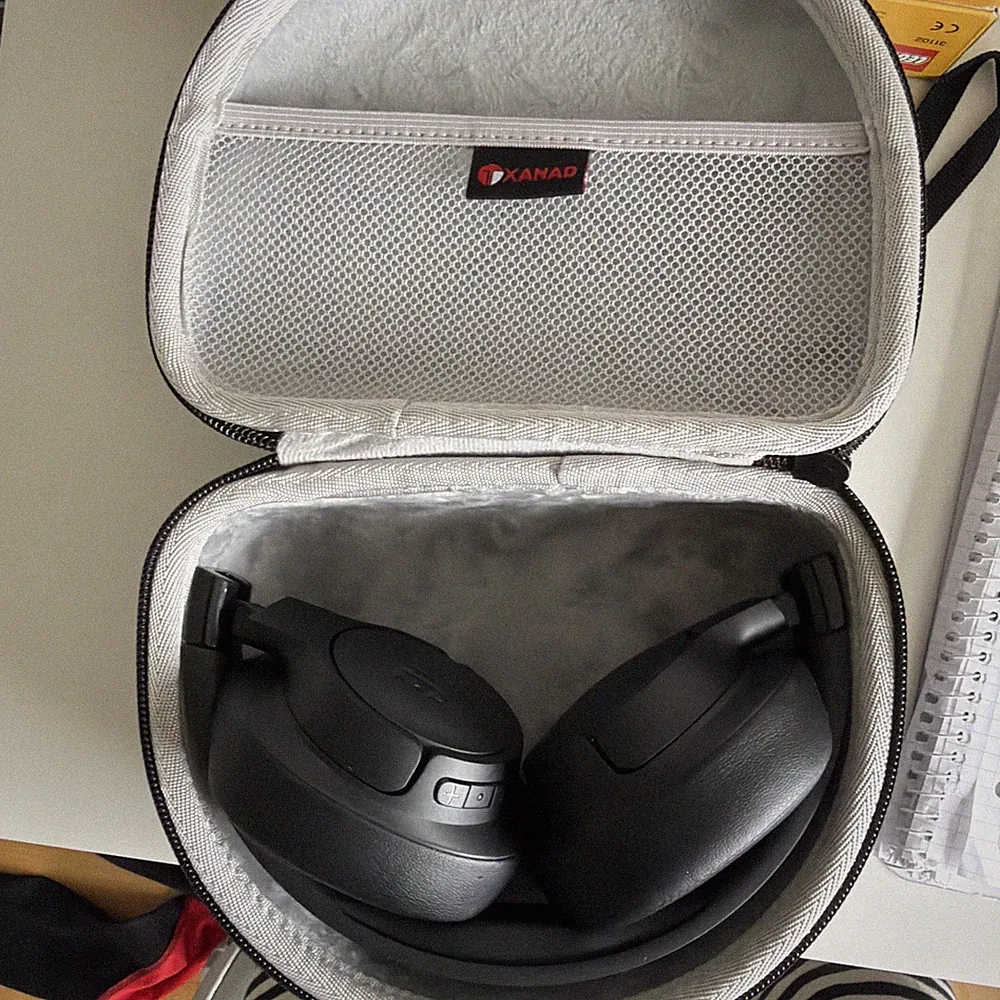 JBL Kopfhörer Schwarz 720BT Drahtlos Mit Box Von Xanad Leicht Gebraucht