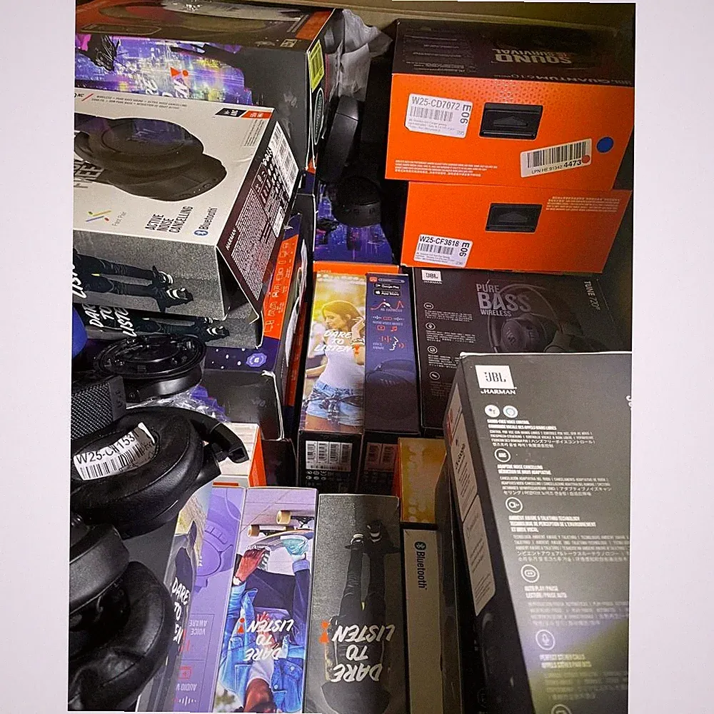 JBL On-Ear & Over-Ear Kopfhörer Reseller-Posten – Kundenretouren / Retourware
