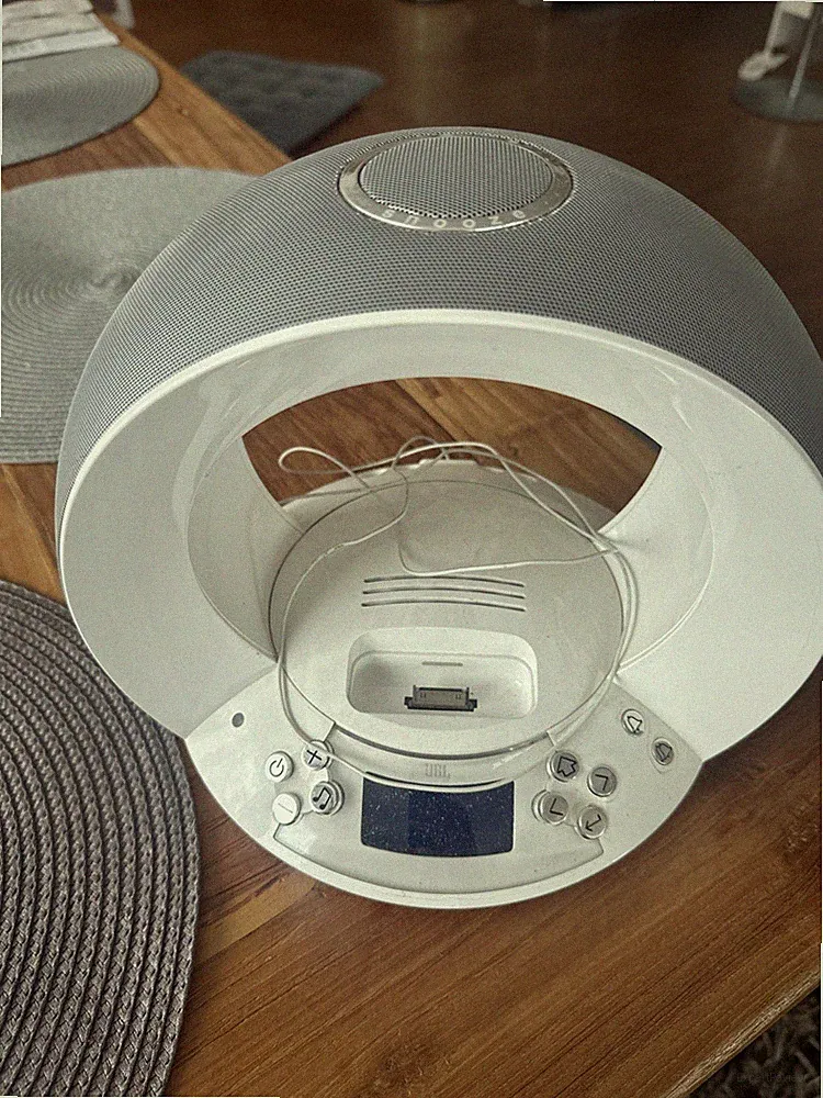 JBL on time - 1. Hd., Tieftöner o. Funktion