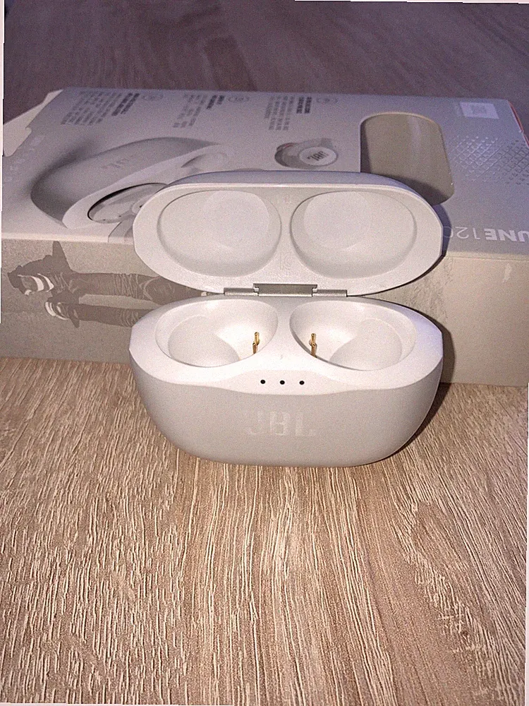 JBL Tune 120TWS Bluetooth True Wireless-Kopfhörer mit Mikrofon - Weiß...