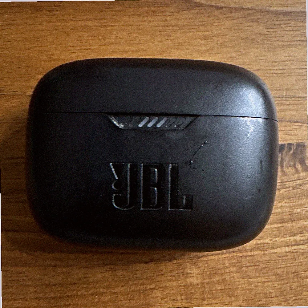 JBL Tune 230NC TWS In-Ear Bluetooth Kopfhörer schwarz mit Ladecase USB-C