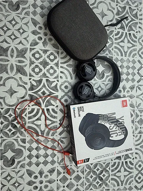 JBL Tune 600BTNC On-Ear Bluetooth Kopfhörer, Schwarz
