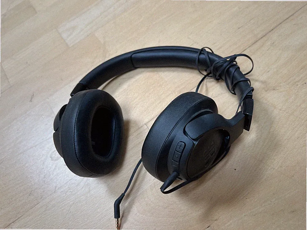 JBL TUNE 750BTNC * kabelloser Bluetooth-Over-Ear-Kopfhörer * Headset mit Klinke