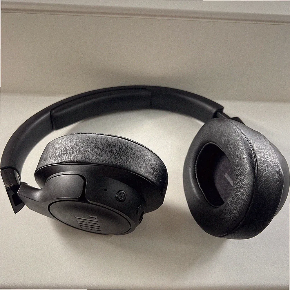 JBL Tune 760NC Bluetooth Ohrumschließende Kopfhörer - Schwarz