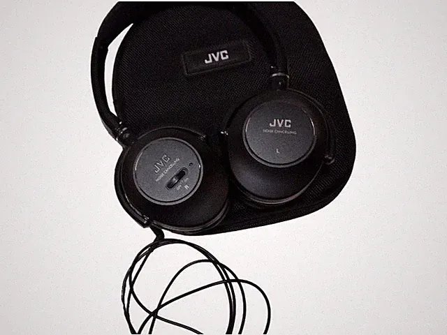 JVC HA-NC250-E Stereo Kopfhörer Noise Cancelling mit Tasche & Klinke