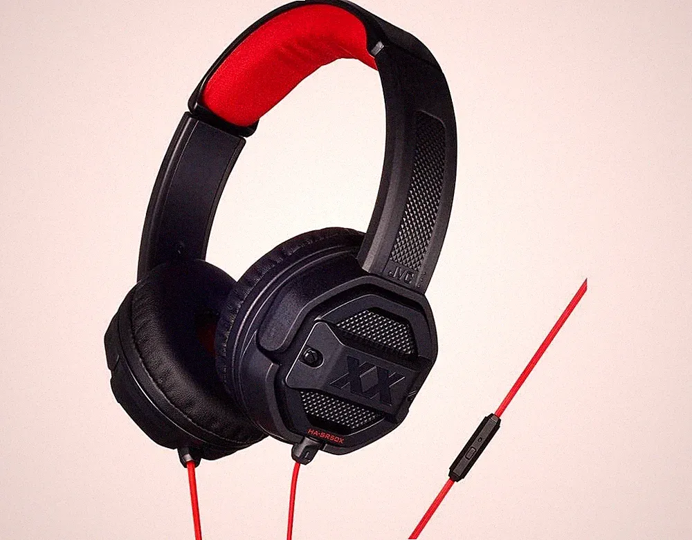 107 dB On-Ear