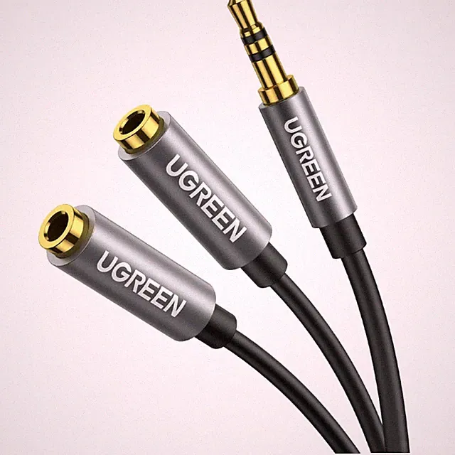 Kompakter UGREEN Klinke Splitter für Audio-Sharing mit 2 Kopfhörern, Grau, 20cm