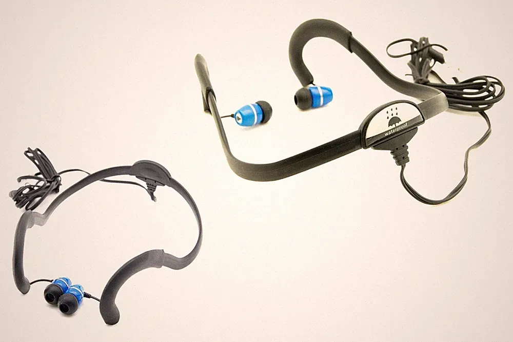 Kopfhörer 3.5mm in ear Grundig Sport Wasserfest Stereo Kabelgebunden Nackenbügel