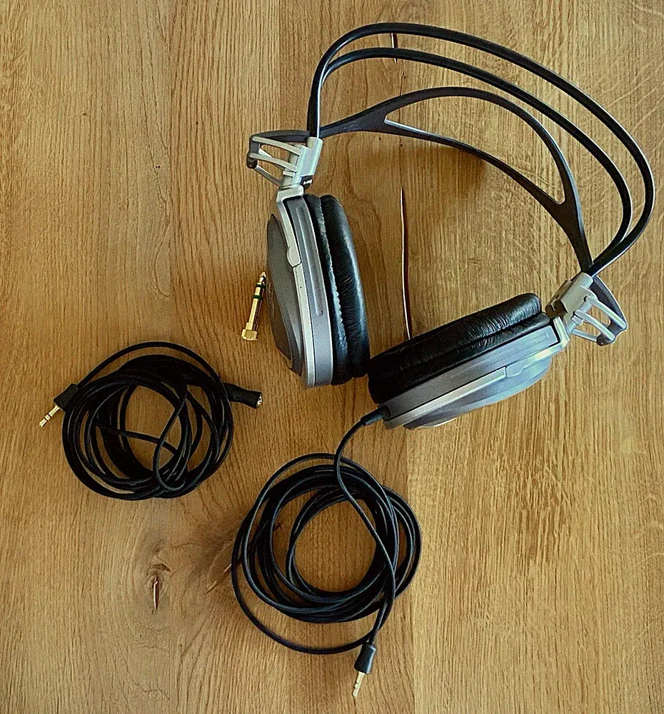 Kopfhörer Sony MDR-XD300 (neue Ohrpolster) inkl. Adapter & Verlängerungskabel