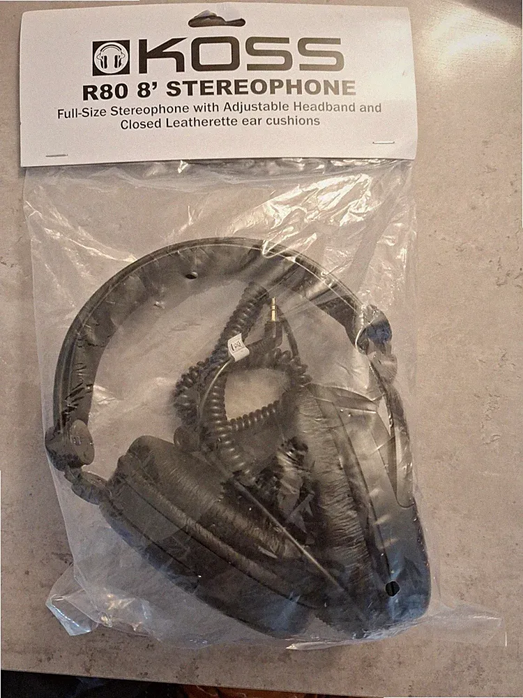 KOSS 142801 R-80 Over Ear Kopfhörer, schwarz/NEU-OVP