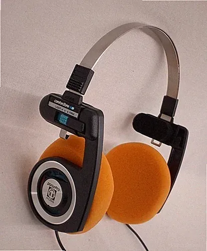 KOSS PORTA PRO Wired On-Ear Kopfhörer Schwarz Klassisches Klappdesign