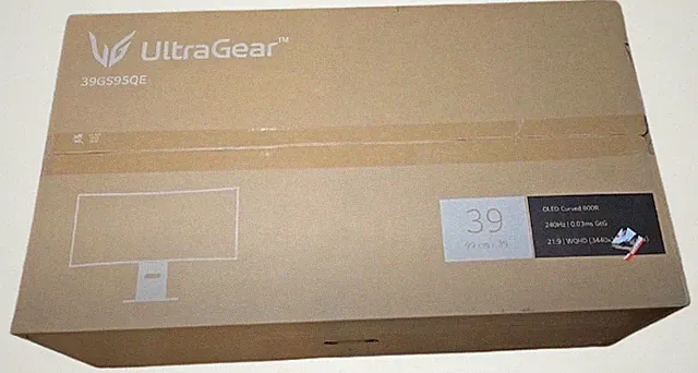 LG 39GS95QE-B UltraGear 39" WQHD OLED 800R Curved Gaming Monitor 240Hz 0,03ms