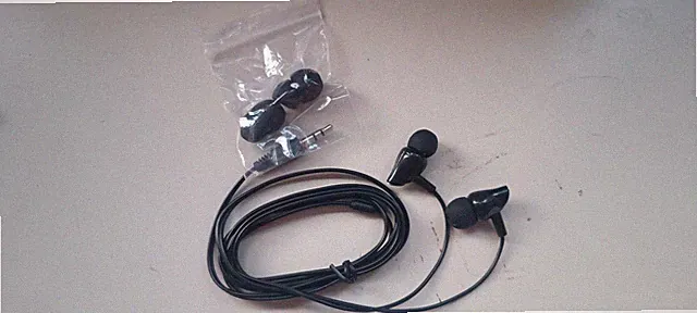 LIAM & DAAN - In Ear Kopfhörer mit Kabel