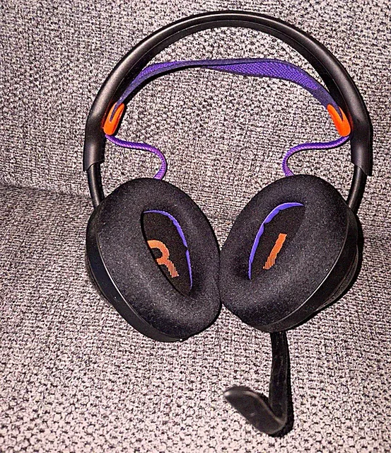 Logitech JBL On-Ear Headset Kopfbügel Galgenmikrofon Schwarz/Lila/Orange