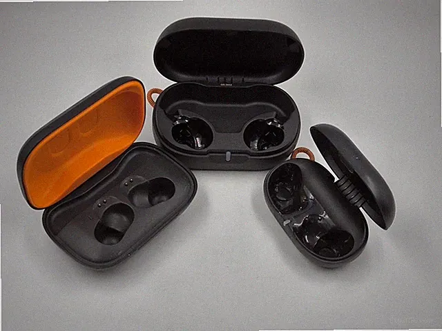 Los Von 3 Skullcandy Ladekoffern - Für Ersatzteile, Gebrauchsspuren