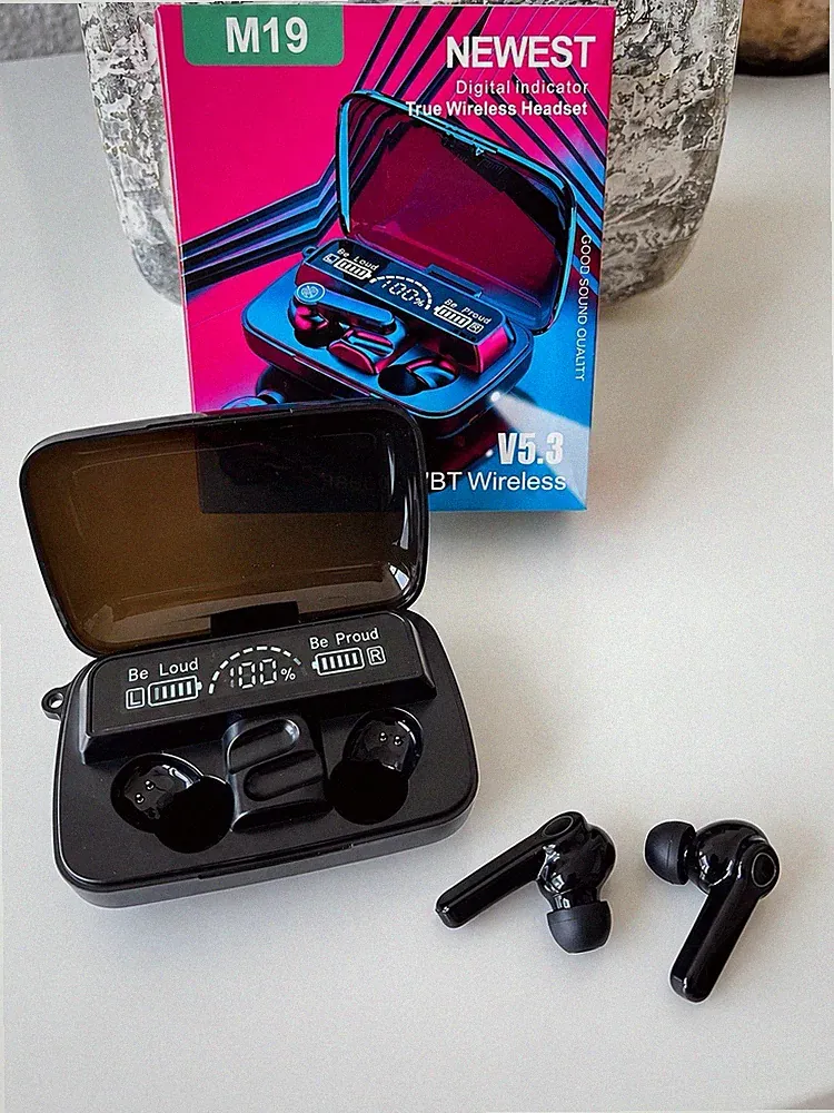 M19 TWS In-Ear-Kopfhörer Bluetooth 5.3 Touch Ladecase Display Schwarz