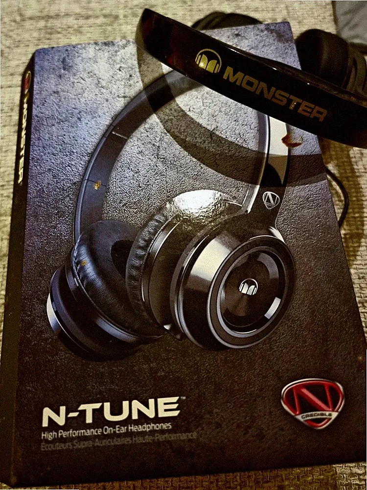 Monster N-Tune Over-Ear Kopfhörer Schwarz mit Kabel 3,5 mm Kopfbügel