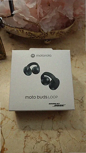 Motorola Moto Buds Loop - Sound by Bose - Pantone Green - Nagelneu Versiegelt