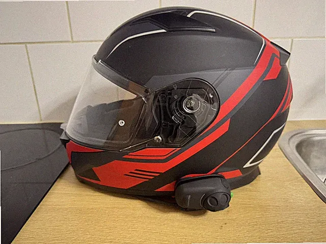 Motorradhelm MTR in Top Zustand wird mit Bluetooth sena und Hülle geliefert
