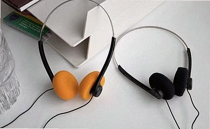 NEU Retro On Ear Stereo Kopfhörer Kabel 3,5 mm Klinkenstecker Schwarz Orange