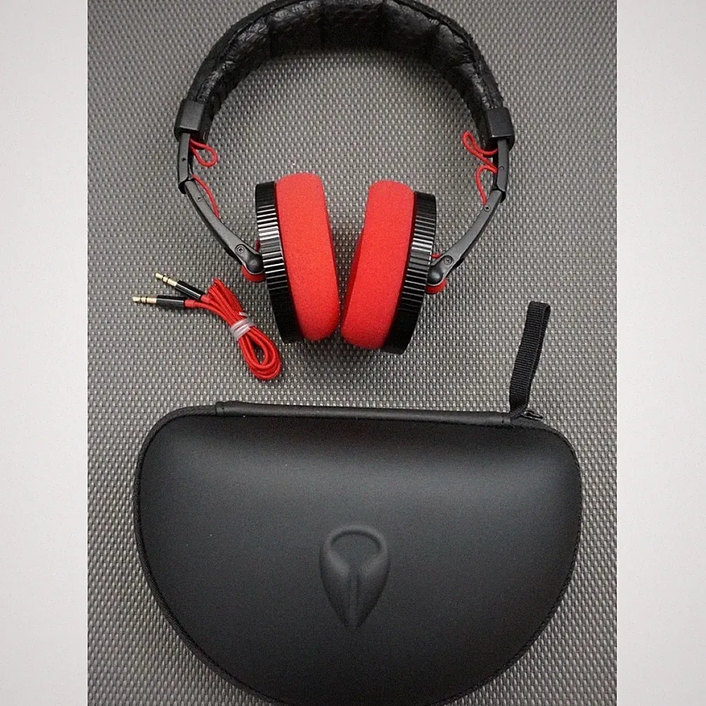 NIXON Python Nomadic + Geldbörse On-Ear Headset Kopfhörer Schlangen Leder Optik