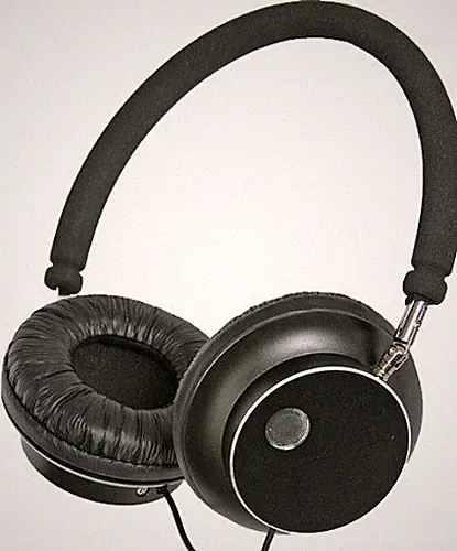 Omega Freestyle FH4003 Over-Ear Stereo Kopfhörer kabelgebunden 3,5mm 40mm Hi-Fi