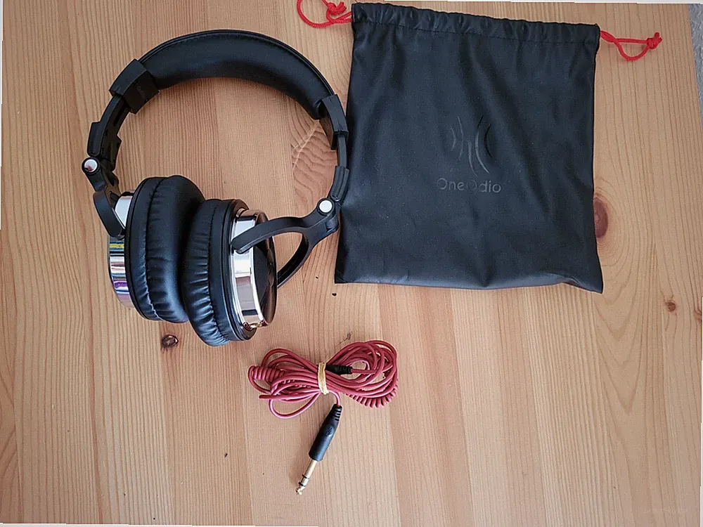 OneOdio Over Ear Kopfhörer mit Kabel, Bassklang, 6.35 & 3.5mm Klinke (neuwertig)