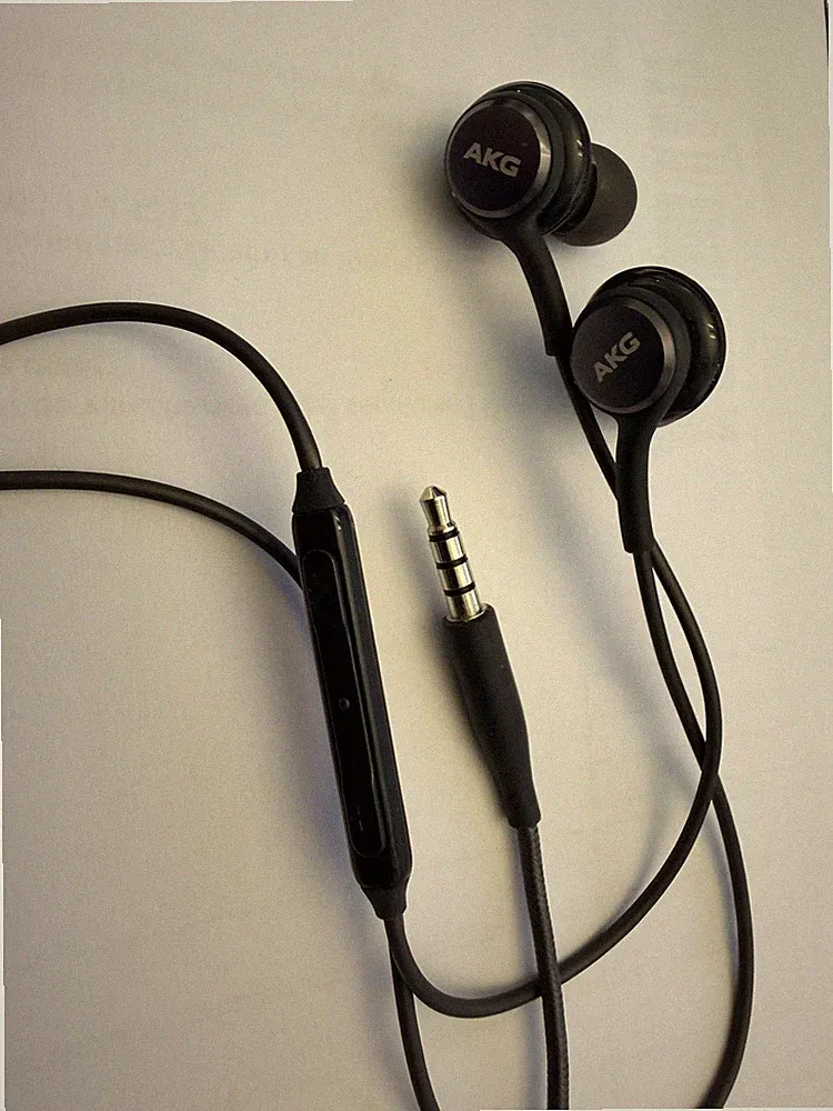 Original Samsung Kopfhörer - AKG Headset In-Ear Stereo 3,5mm Klinke Stecker