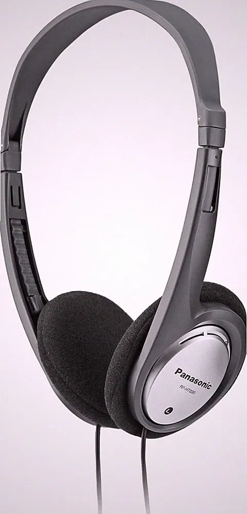 Panasonic HT030 Kabelgebundene ergonomische und faltbare Kopfhörer, Klarer Klang