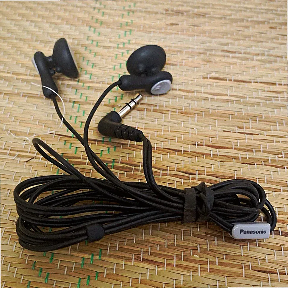 Panasonic In-Ear Kopfhörer kabelgebunden 3,5mm Klinke schwarz mit Mikrofon