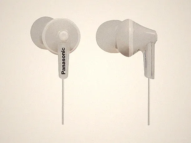 Panasonic RP-HJE125E-W In-Ear kabelgebundene Kopfhörer - weiss - RP HJE 125