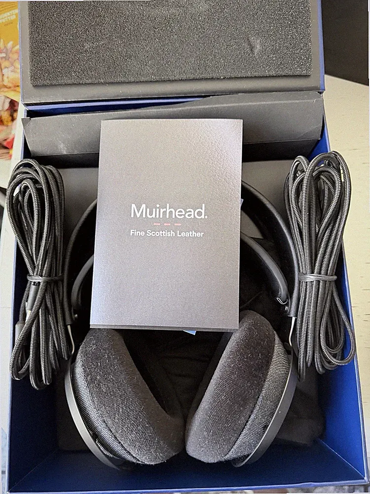 Leder Over-Ear