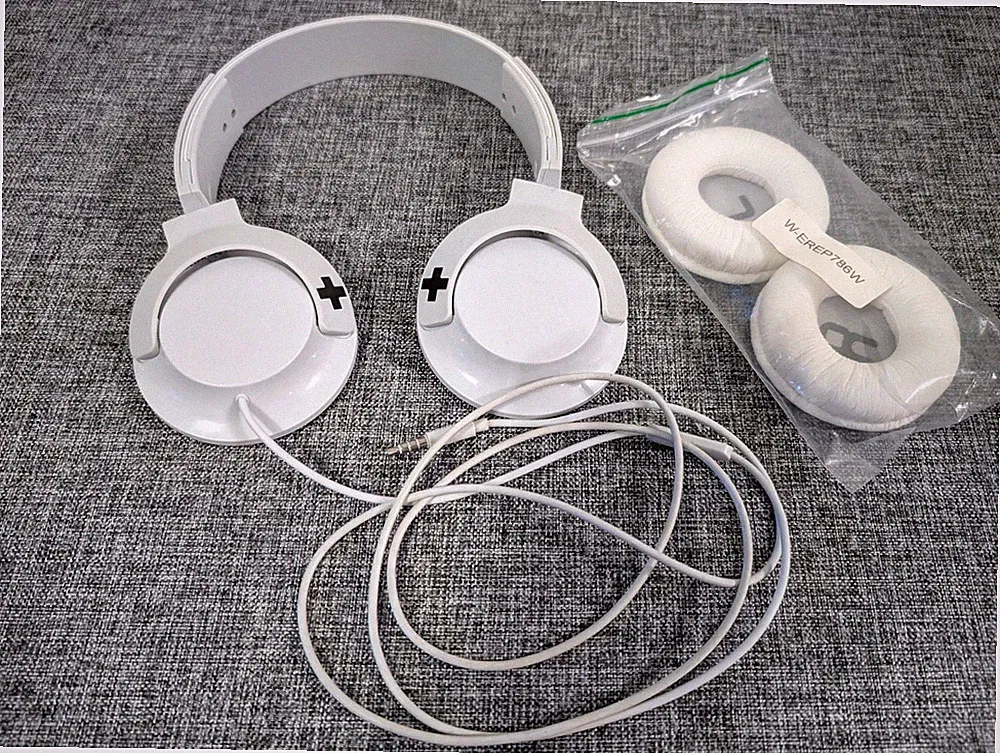 Philips SHL3075WT/00 On Ear Kopfhörer │ Bass+ │ Mikrofon │ flach klappbar │ weiß