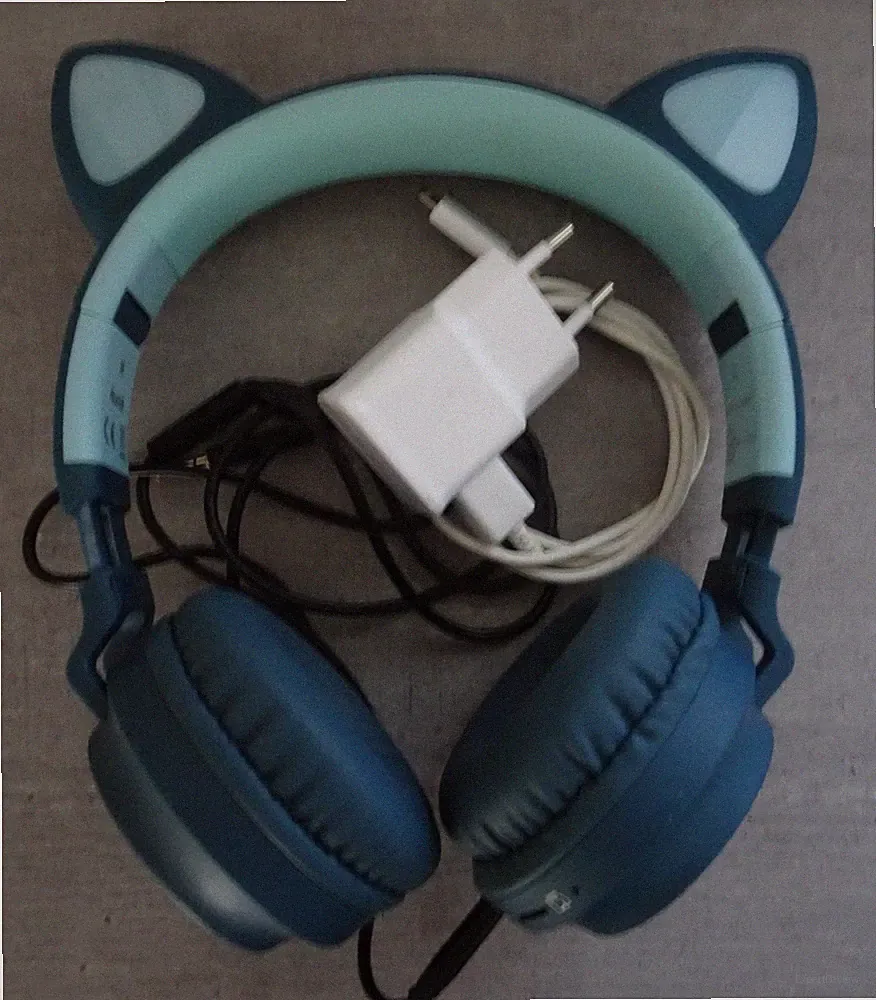 PowerLocus Bluetooth Kopfhörer Kinder, LED Katzenohren