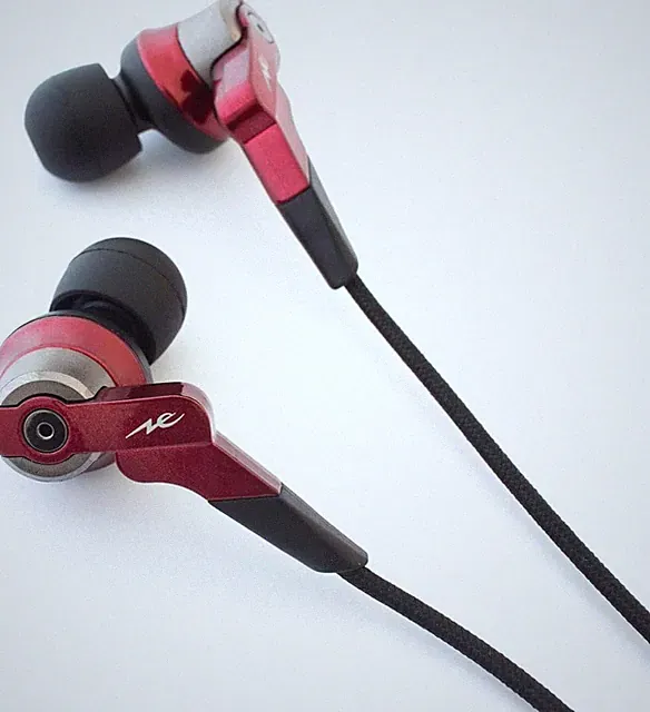 radius VOLT HP-NHR21 High-MFD Hi-Res IEM Bass Wired Nylon-Jacketted Earphone