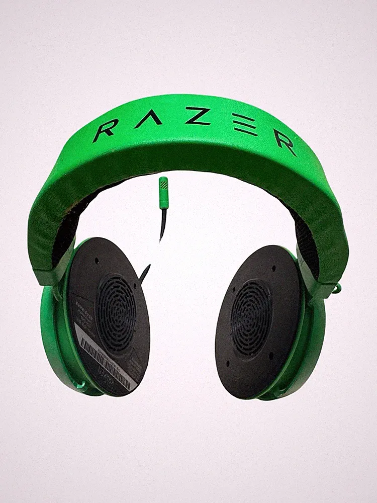 Razer Kraken Wired Gaming Headset RZ04-0283 Kopfhörer GRUN , 16