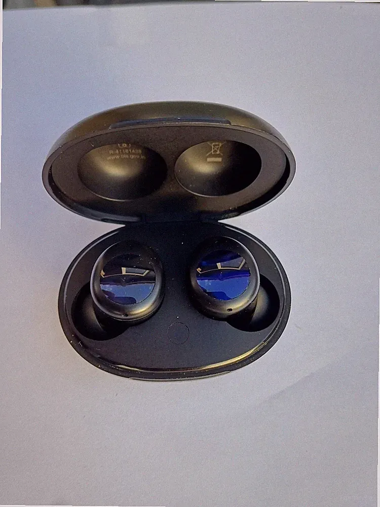 realme Buds Q2 TWS True Wireless Bluetooth In-Ear-Kopfhörer schwarz mit Ladecase