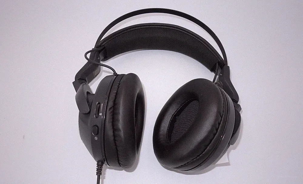 Roccat Elo 7.1 Air Kabelloses Surround Gaming Kopfhörer fur Spielen Schwarz